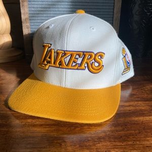 Mitchell & Ness Lakers SnapBack